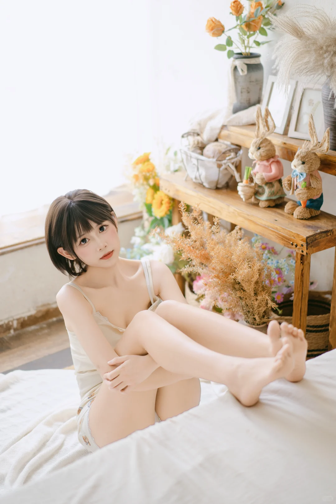 居家少女写真、慵懒感拉满(暖调)