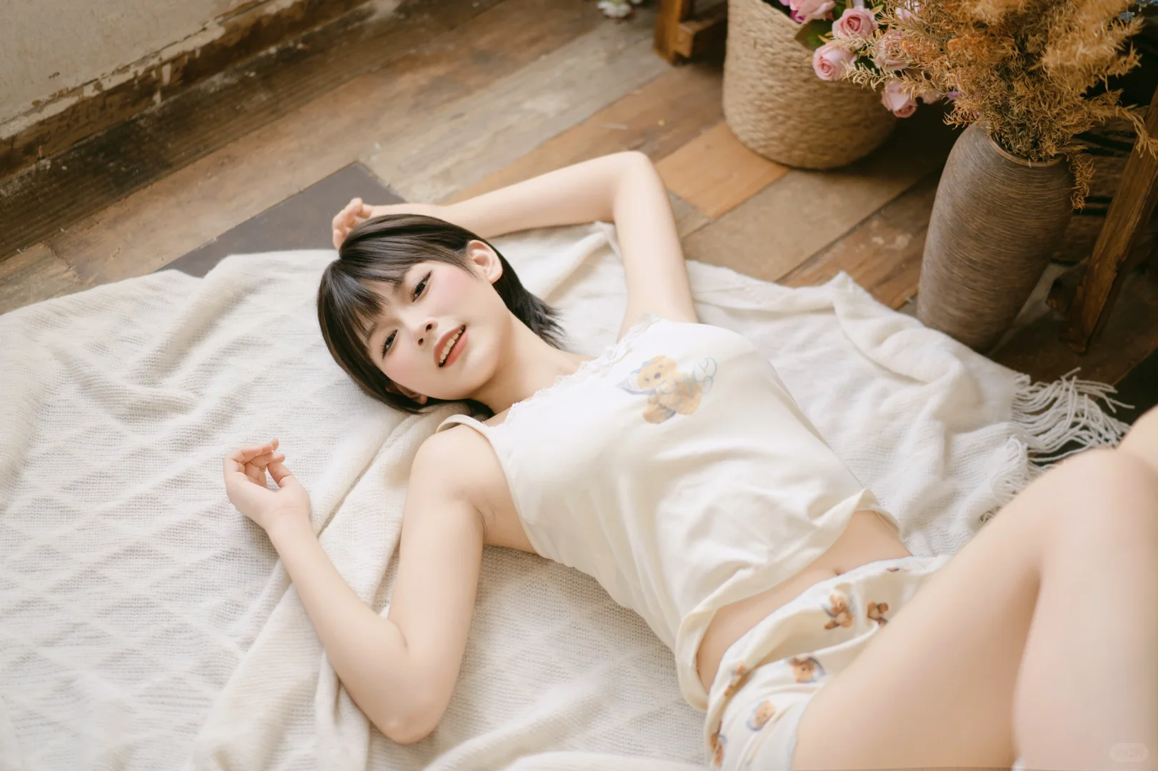 居家少女写真、慵懒感拉满(暖调)