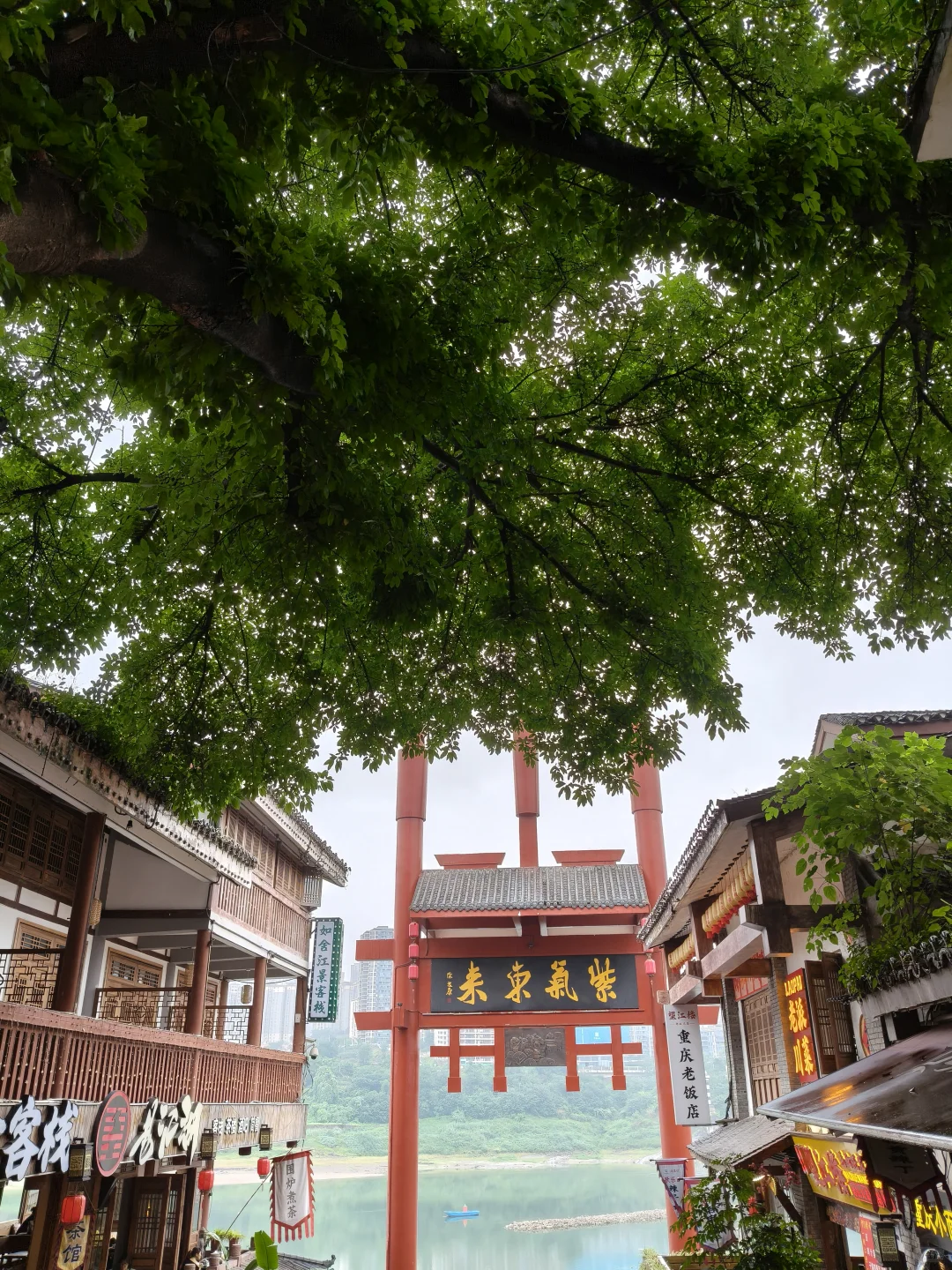 周五了，找工作的工作终于迎来双休