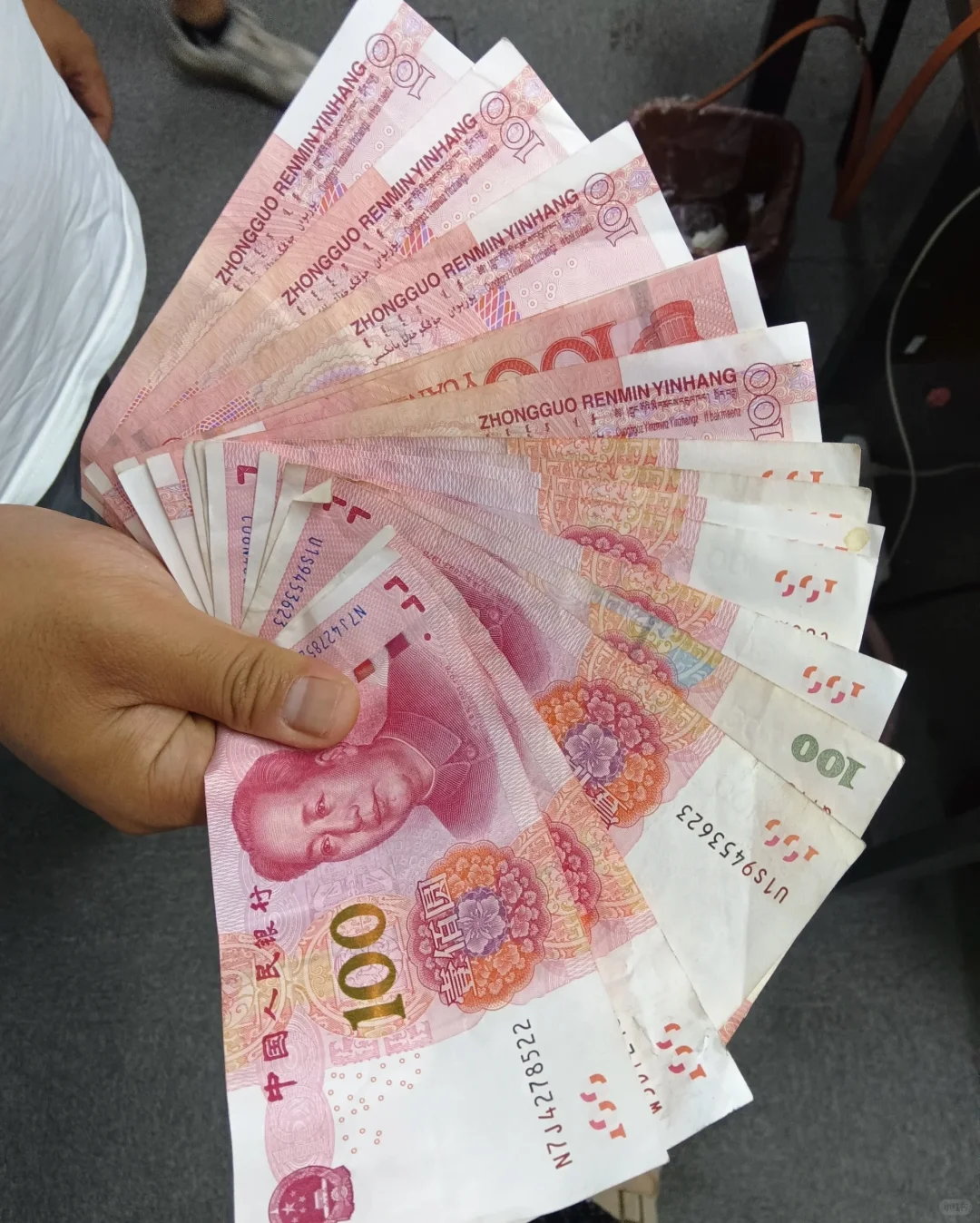 哪个神仙公司每月有奖金啊！！