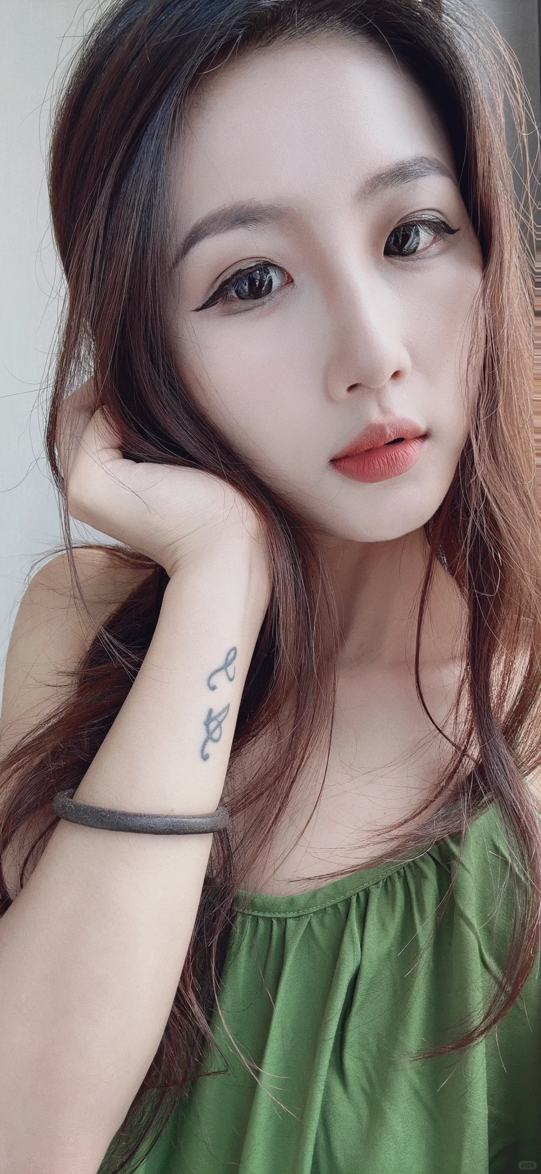 “别被朋友圈骗了？”女神？女神经？