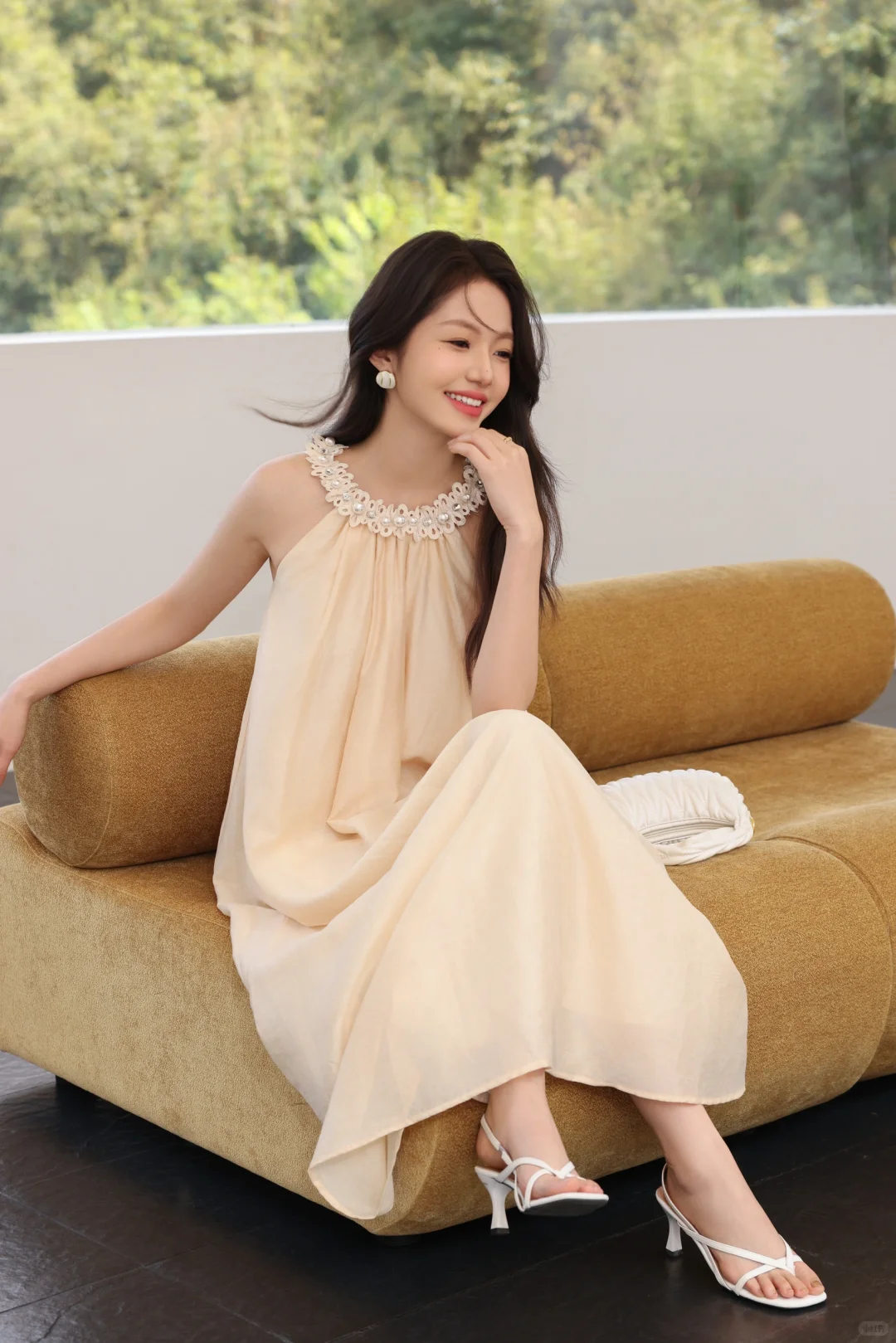 女团感松弛感法式碎花连衣裙拍摄