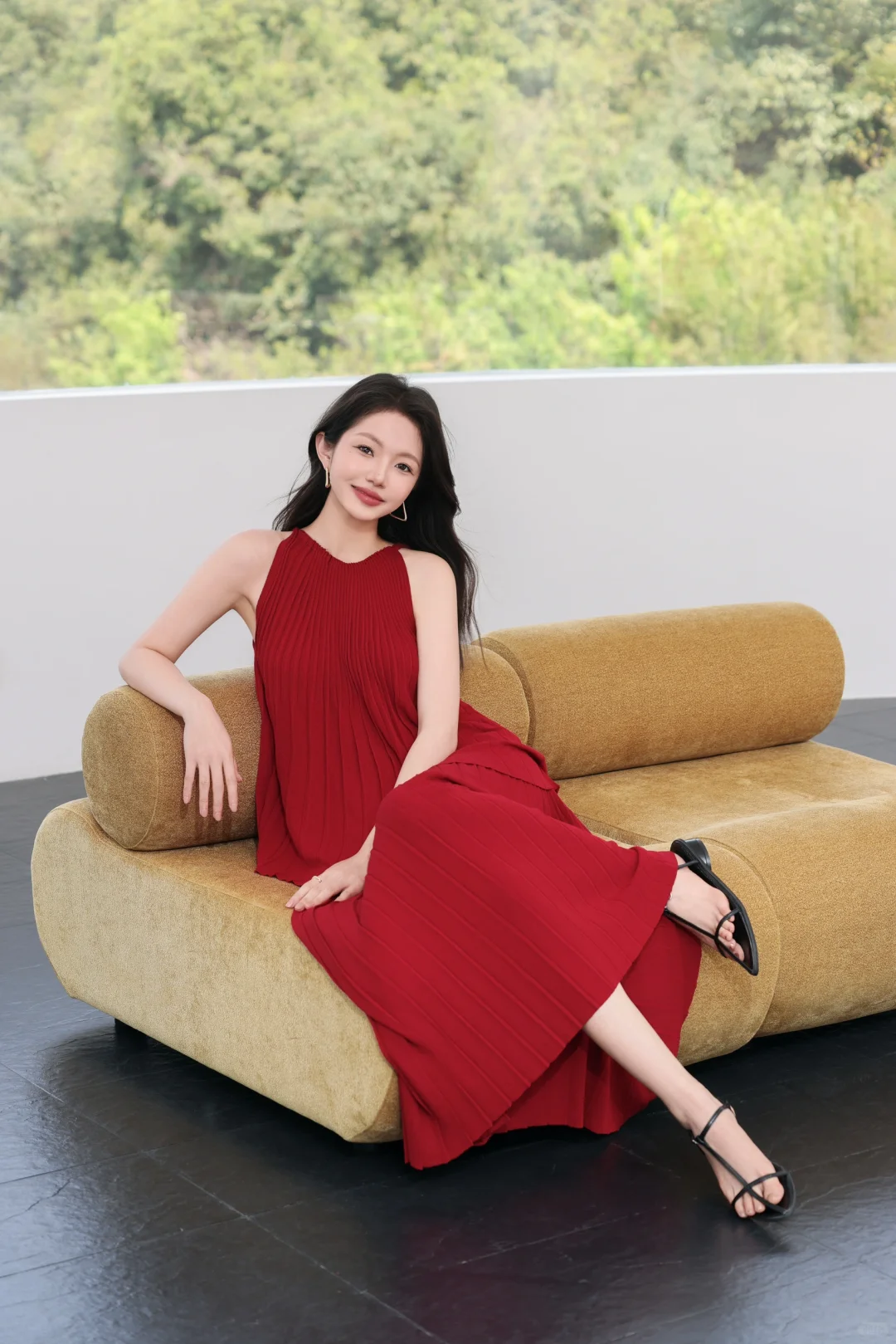 女团感松弛感法式碎花连衣裙拍摄