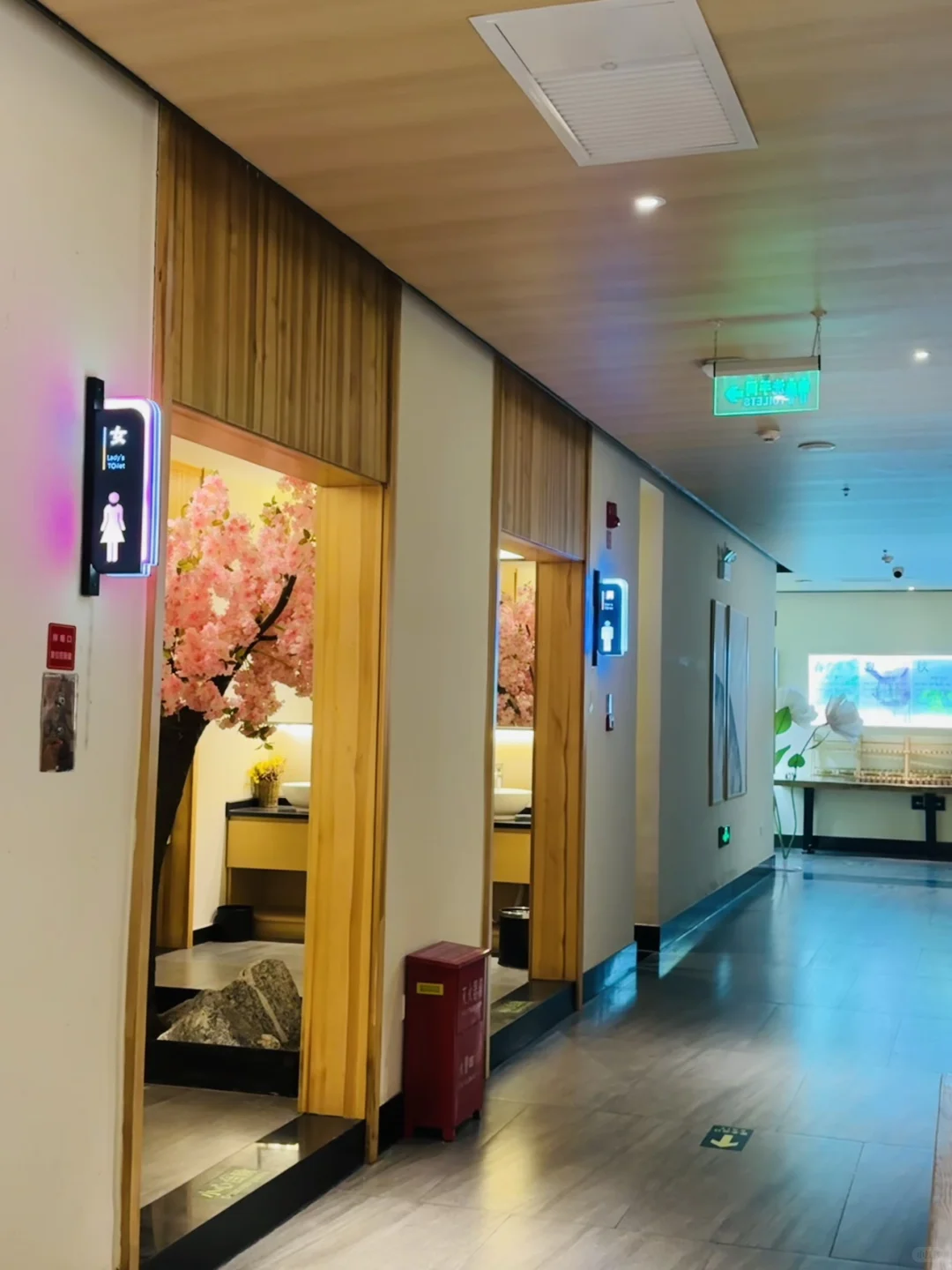 ?【高薪招募|不熬夜也能月入1W+的足疗养生