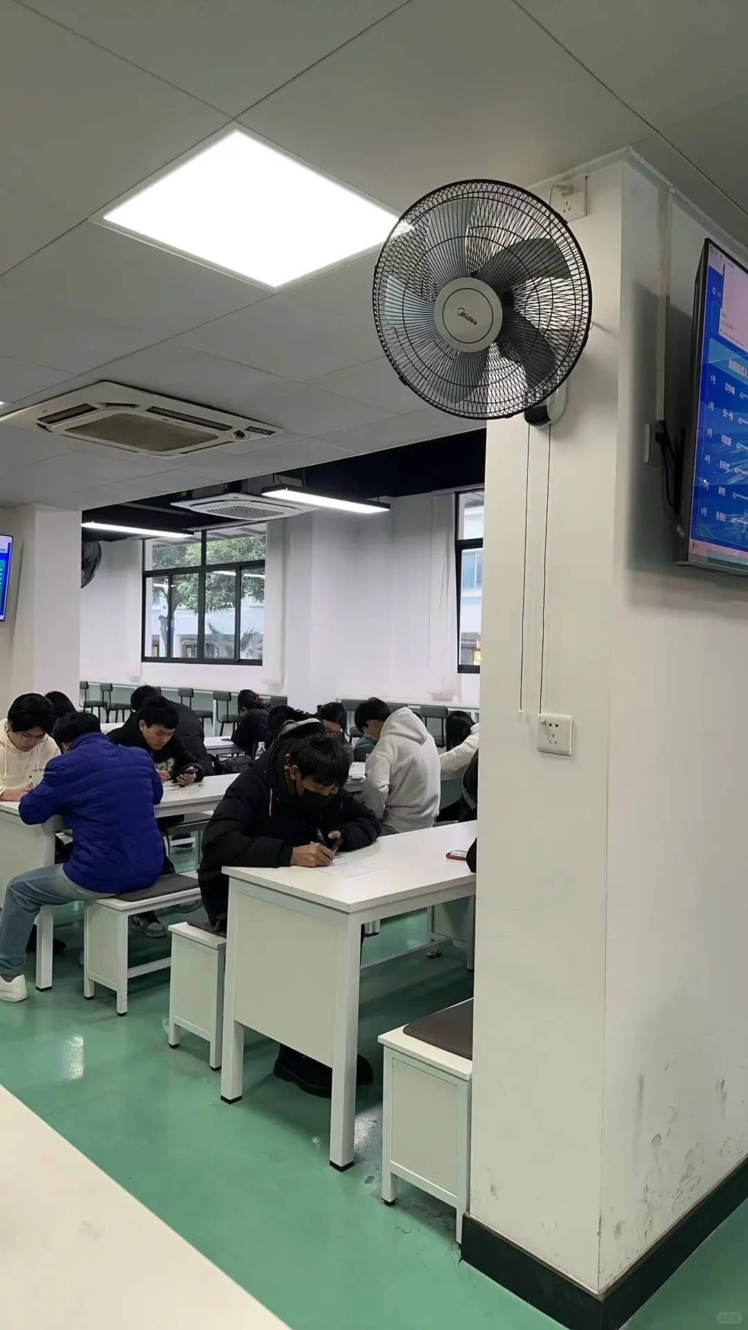 今天来捷普面试自己总结的点