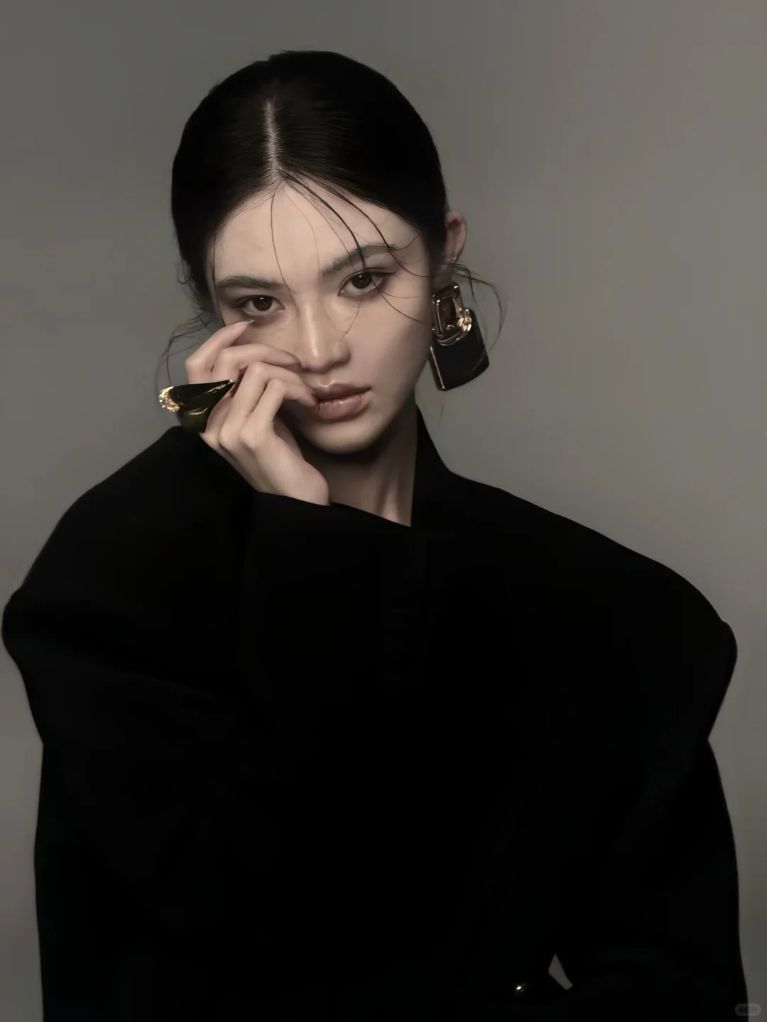 棱角·暗涌