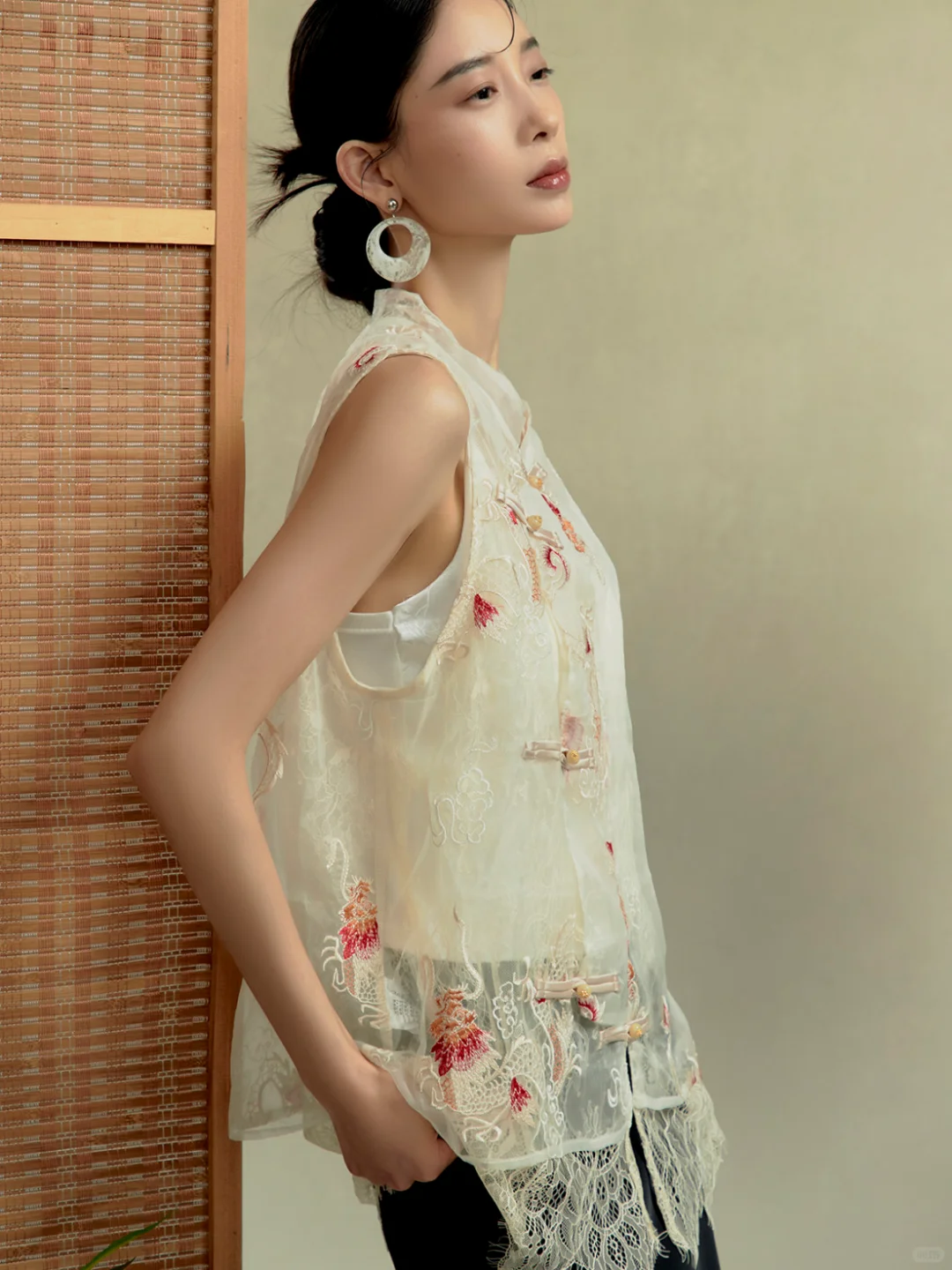 服装拍摄｜新中式模特服装拍摄?