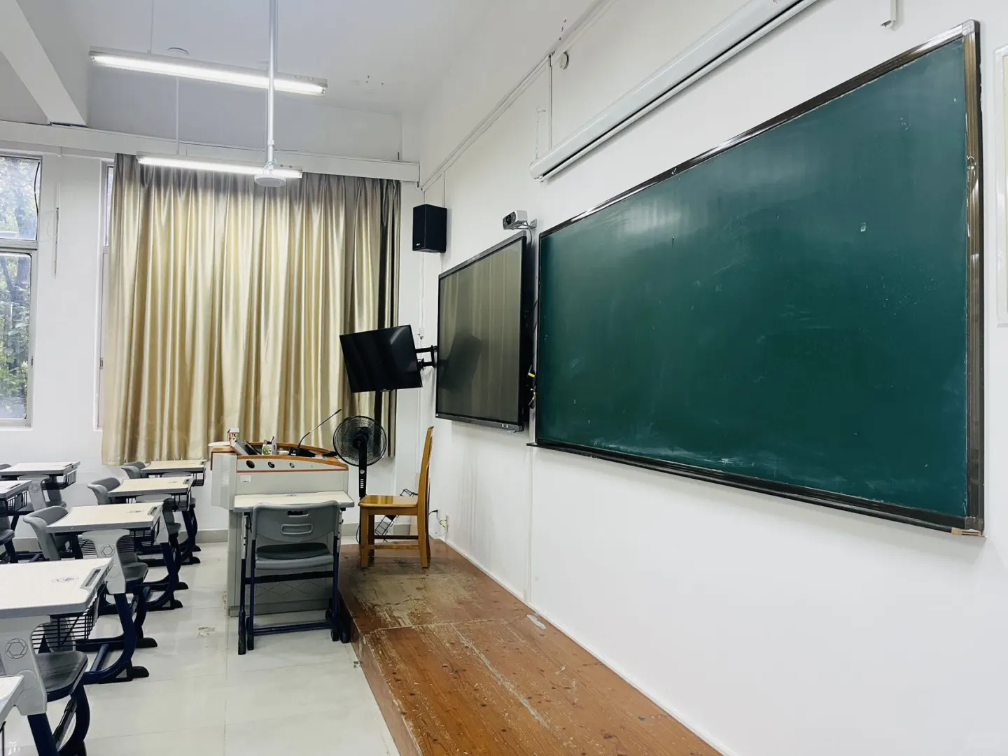 广东外语外贸大学直招!