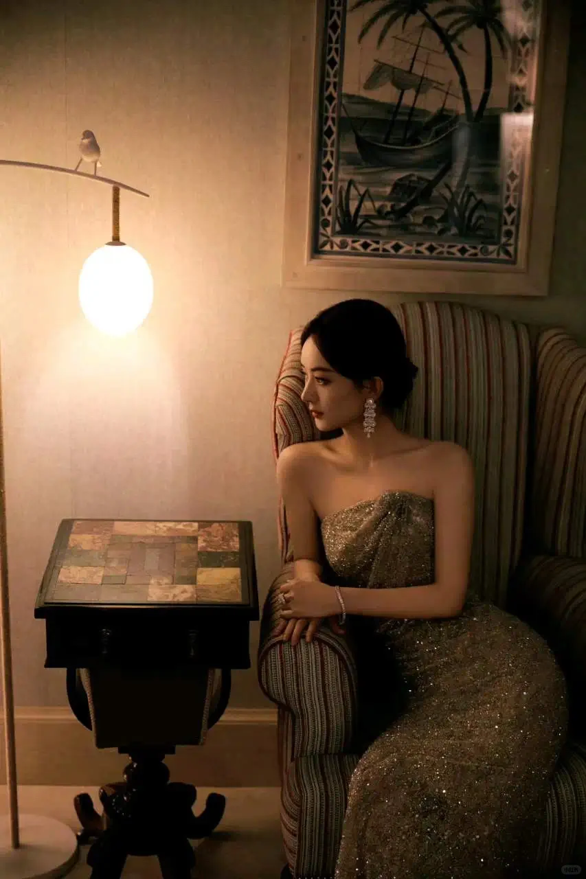 20250625明星壁纸｜【赵丽颖】氛围感女神～