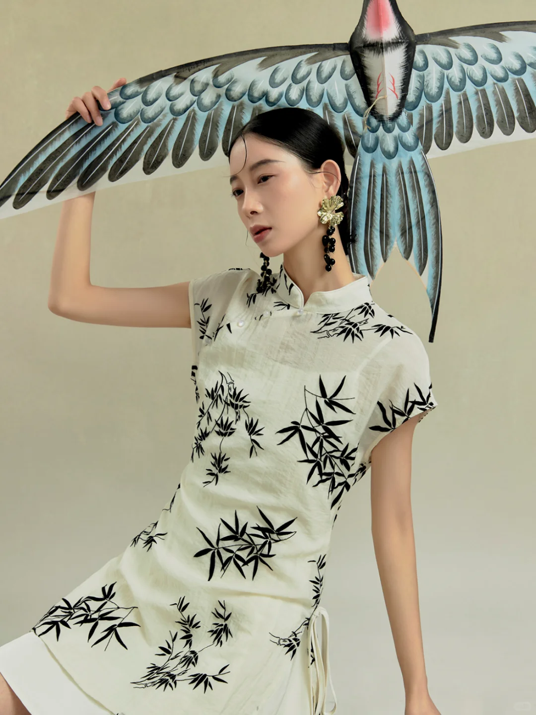 服装拍摄｜新中式模特服装拍摄?