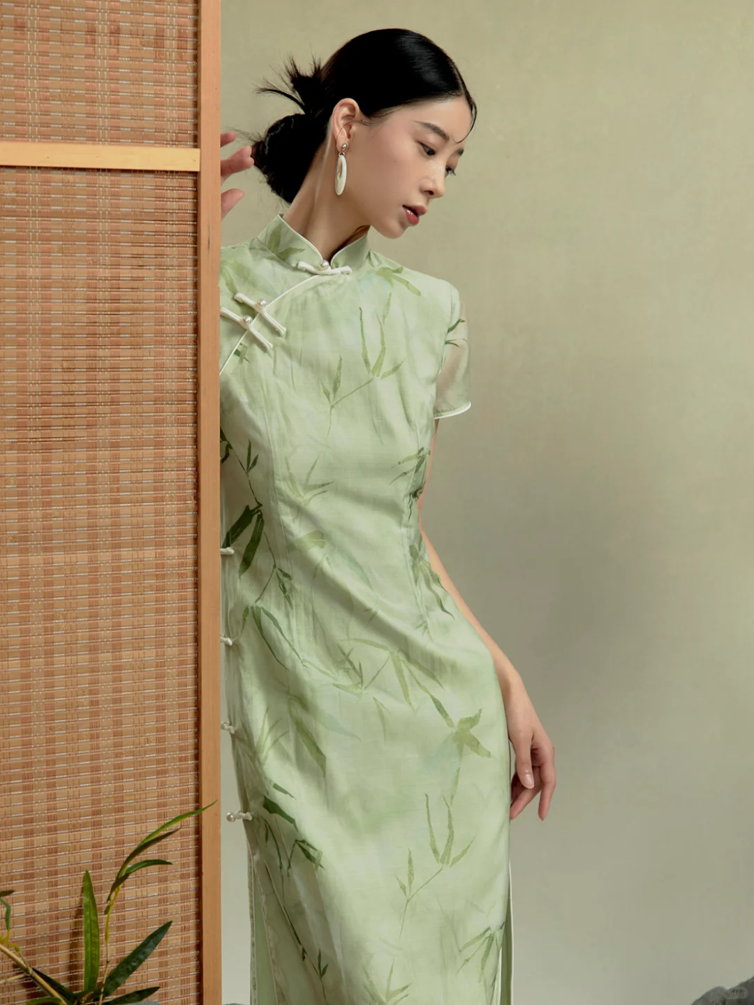 服装拍摄｜新中式模特服装拍摄?