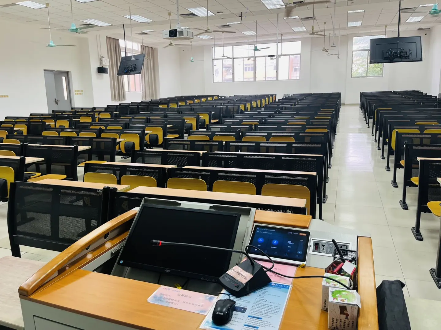 广东外语外贸大学直招!