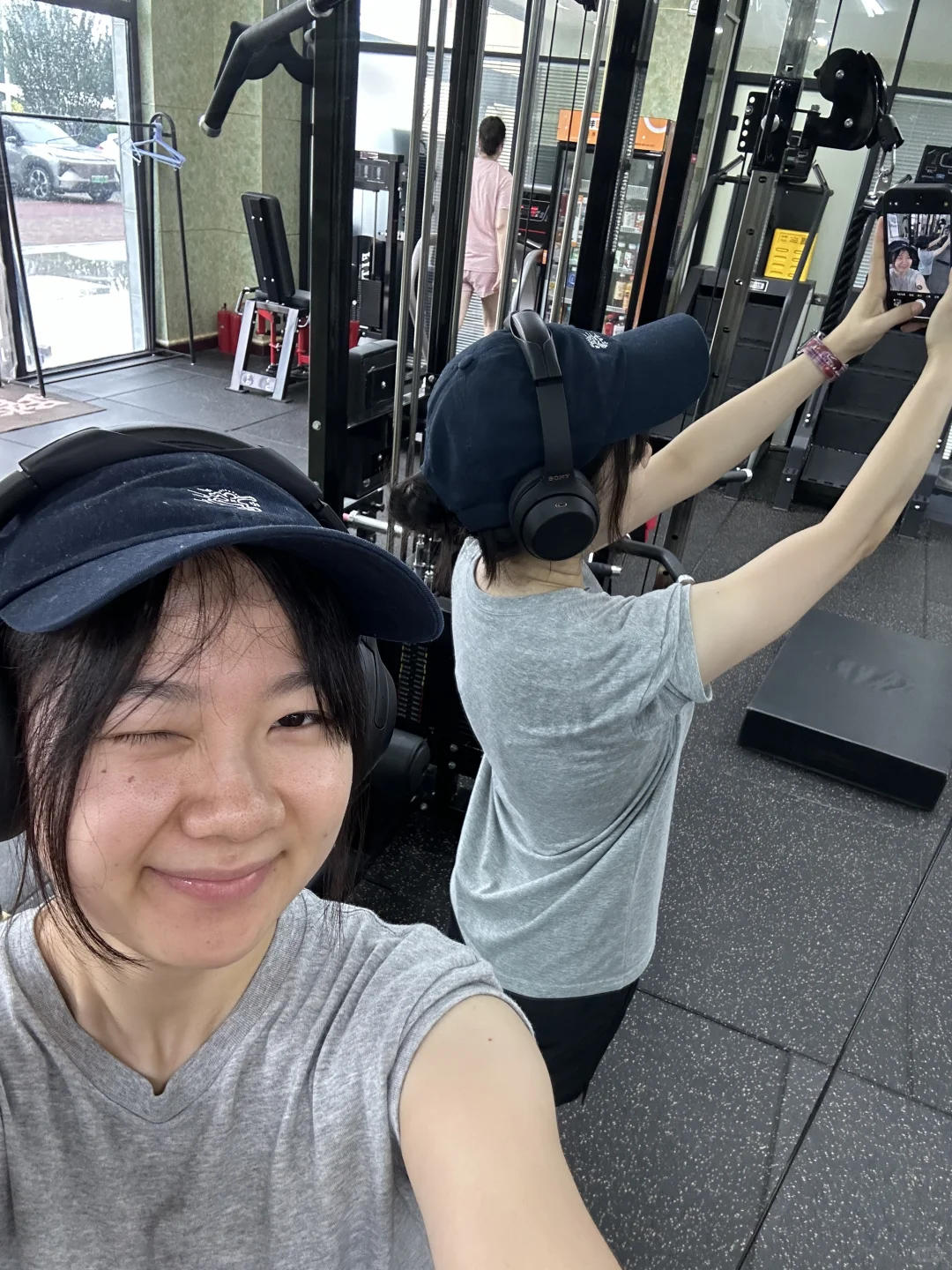 很好，又被辞退了。