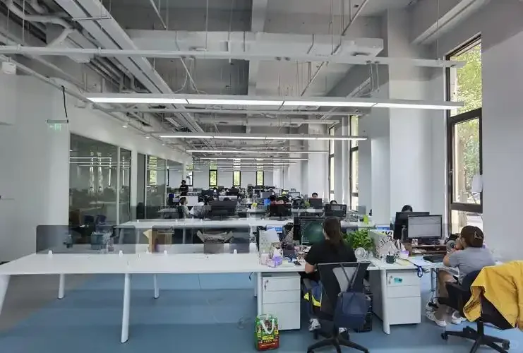 年底缺一个人事助理！招满即停