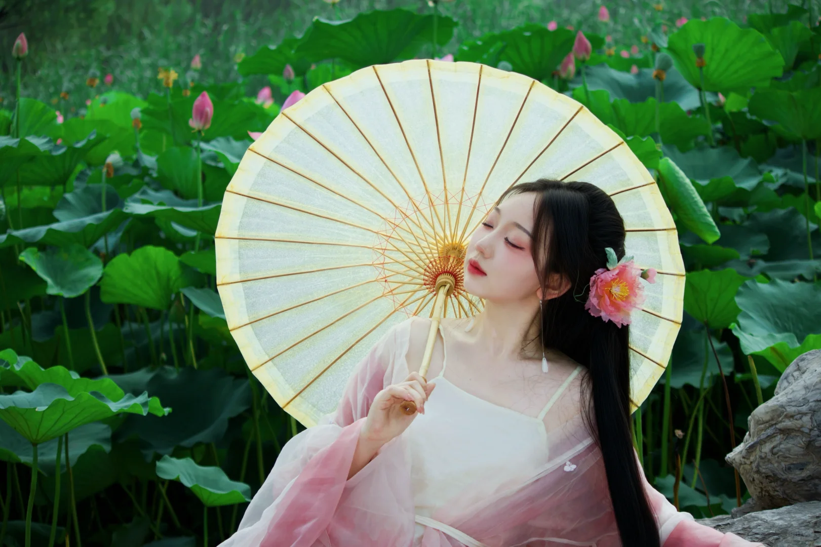 【互勉6】|模特的美貌,摄影的荣耀