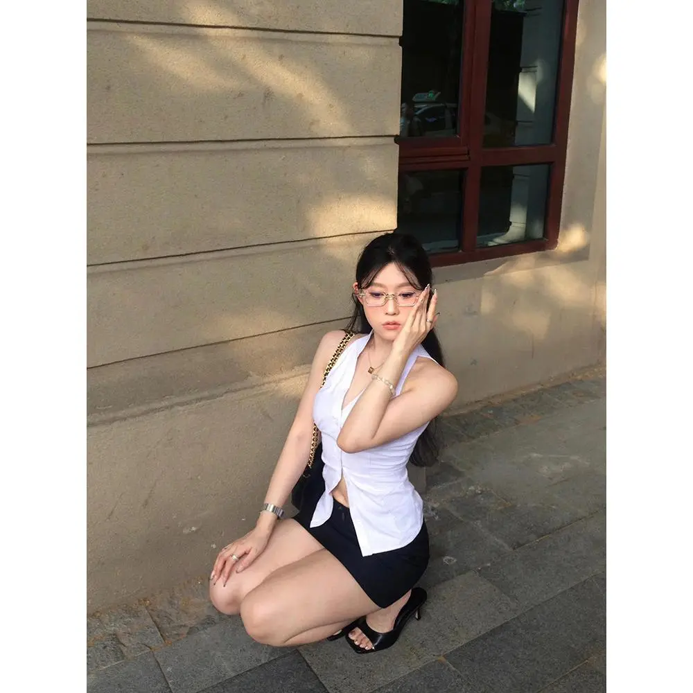 纯欲辣妹无袖条纹衬衫女夏季小众设计感衬衣