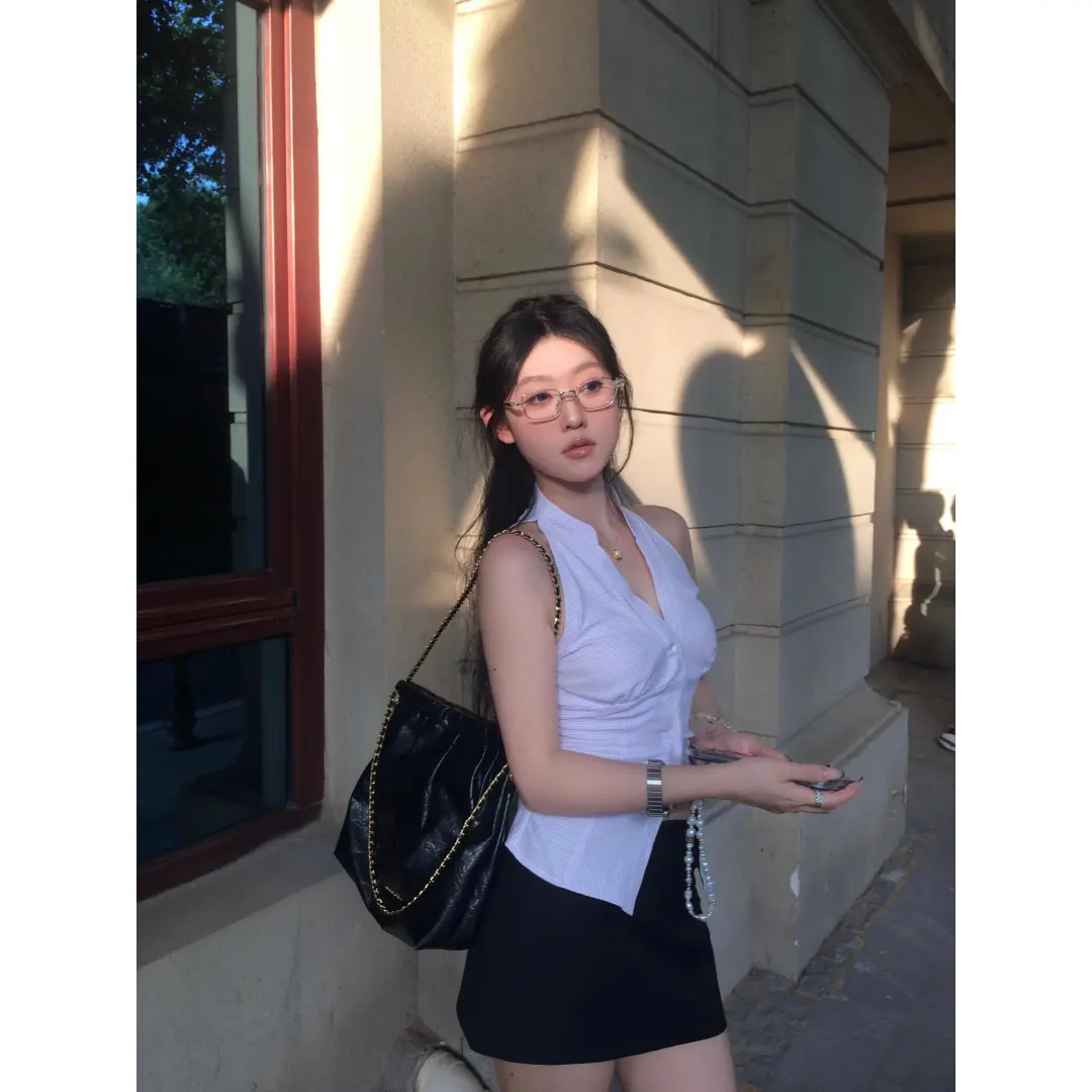 纯欲辣妹无袖条纹衬衫女夏季小众设计感衬衣