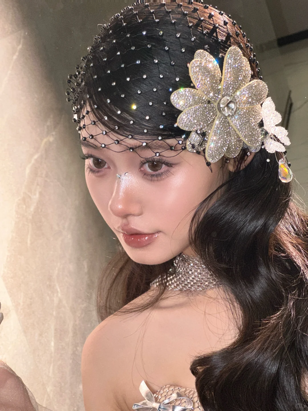 我爱工作，工作都快吻上来