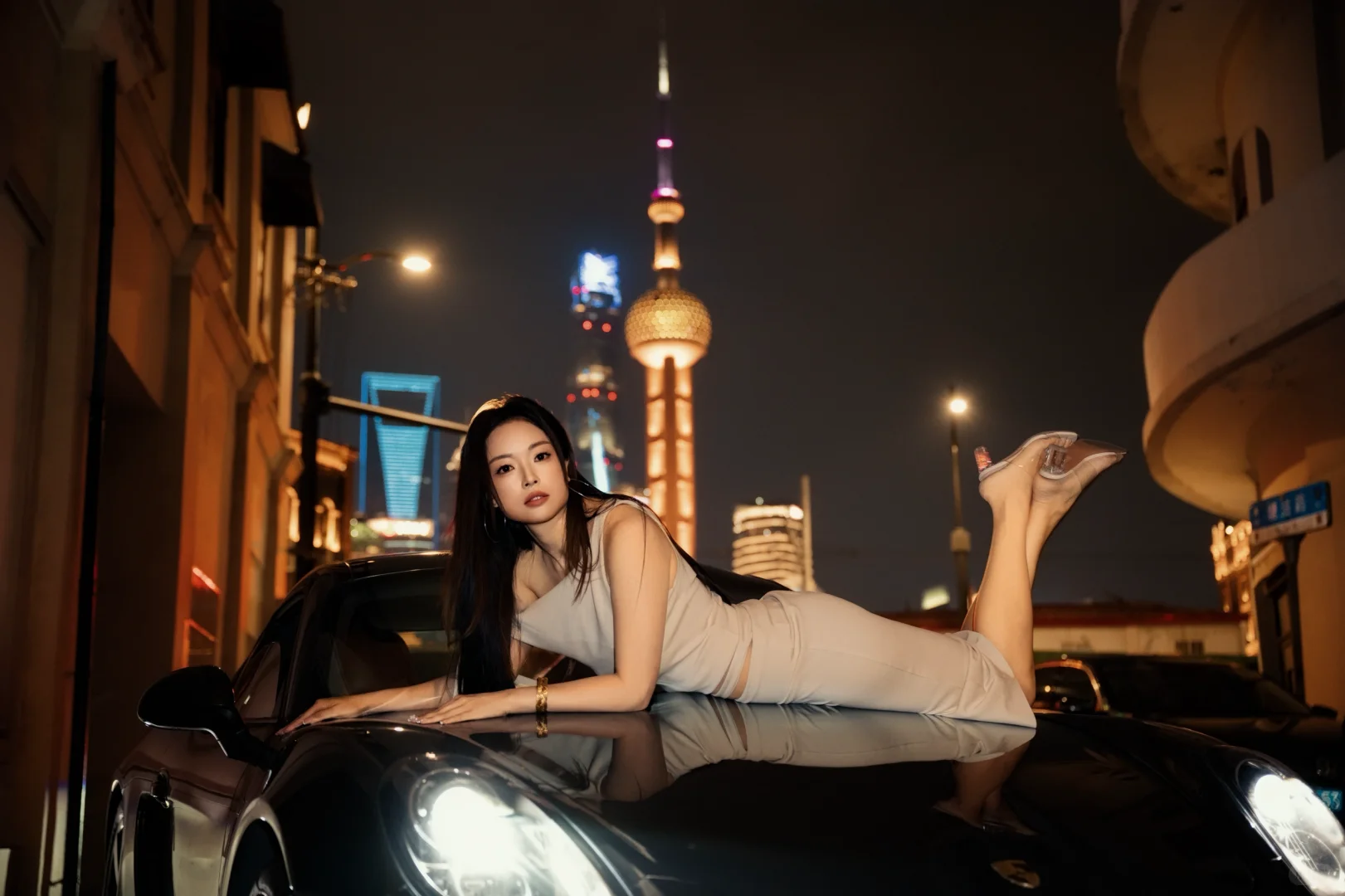 北外滩塘沽路拍跑车模特｜附机位