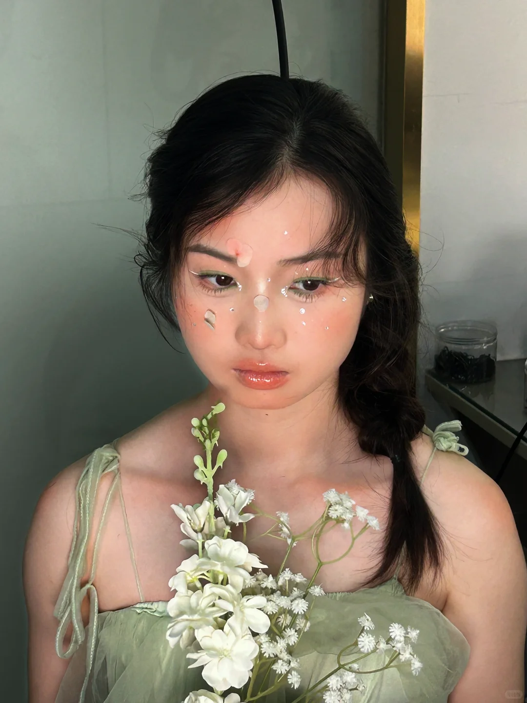 找化妆模特