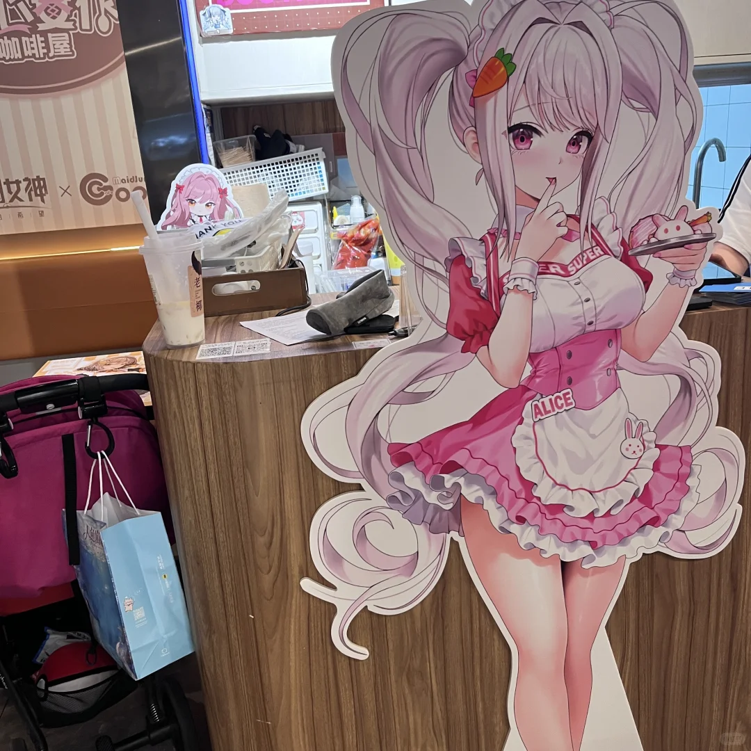 胜利女神nikke咖啡