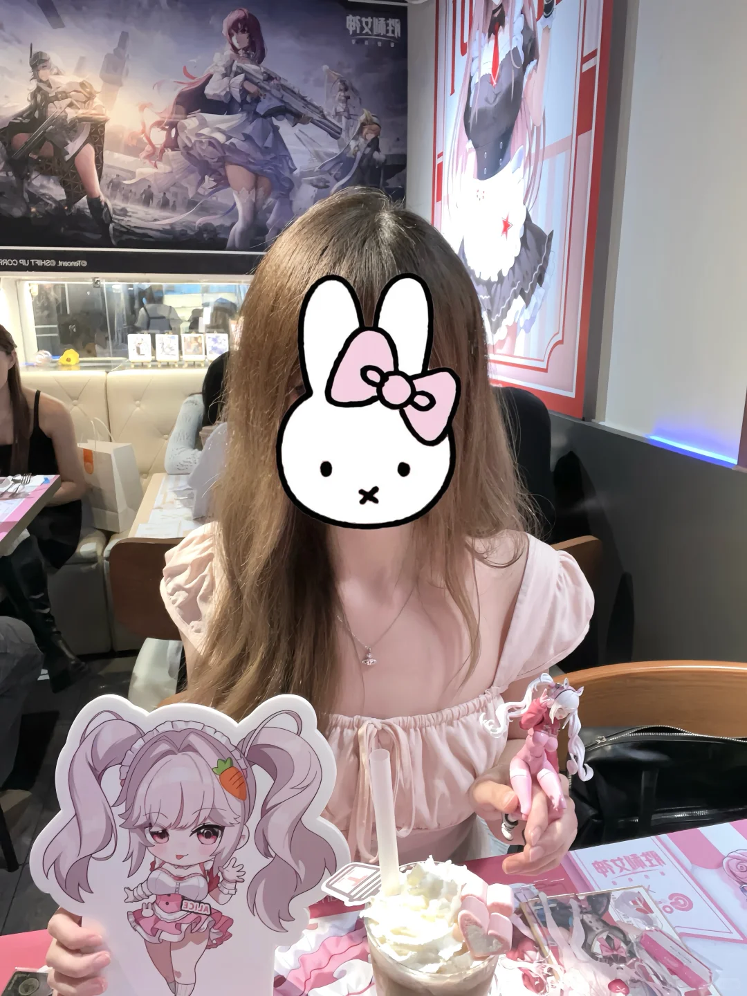 胜利女神nikke咖啡