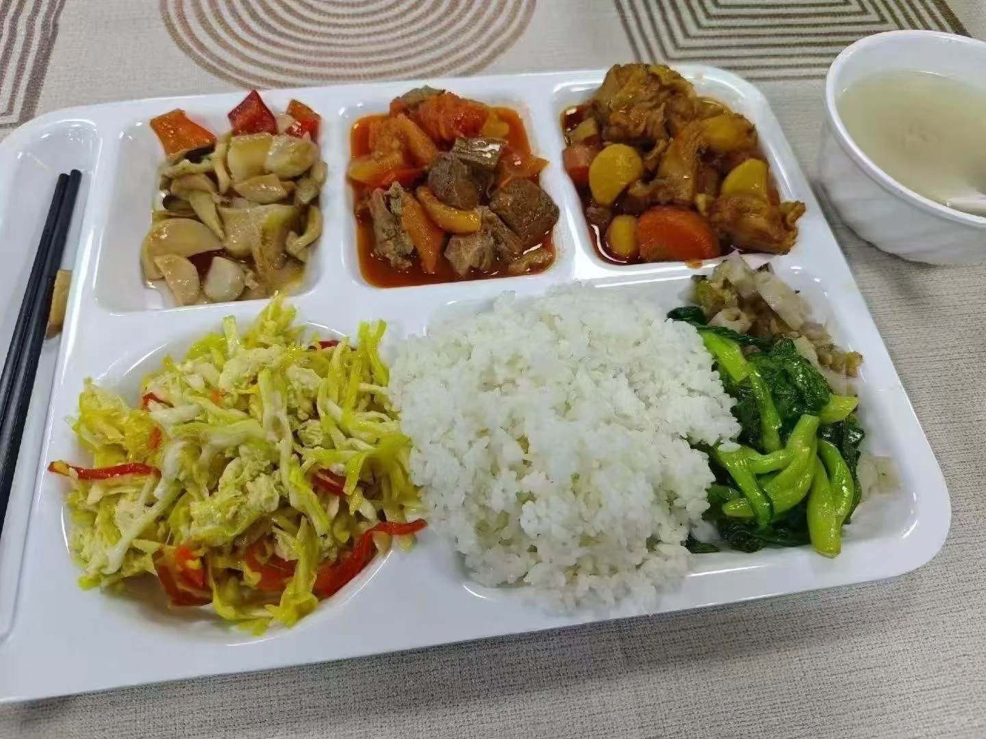 厂区扩招，急招大量人才