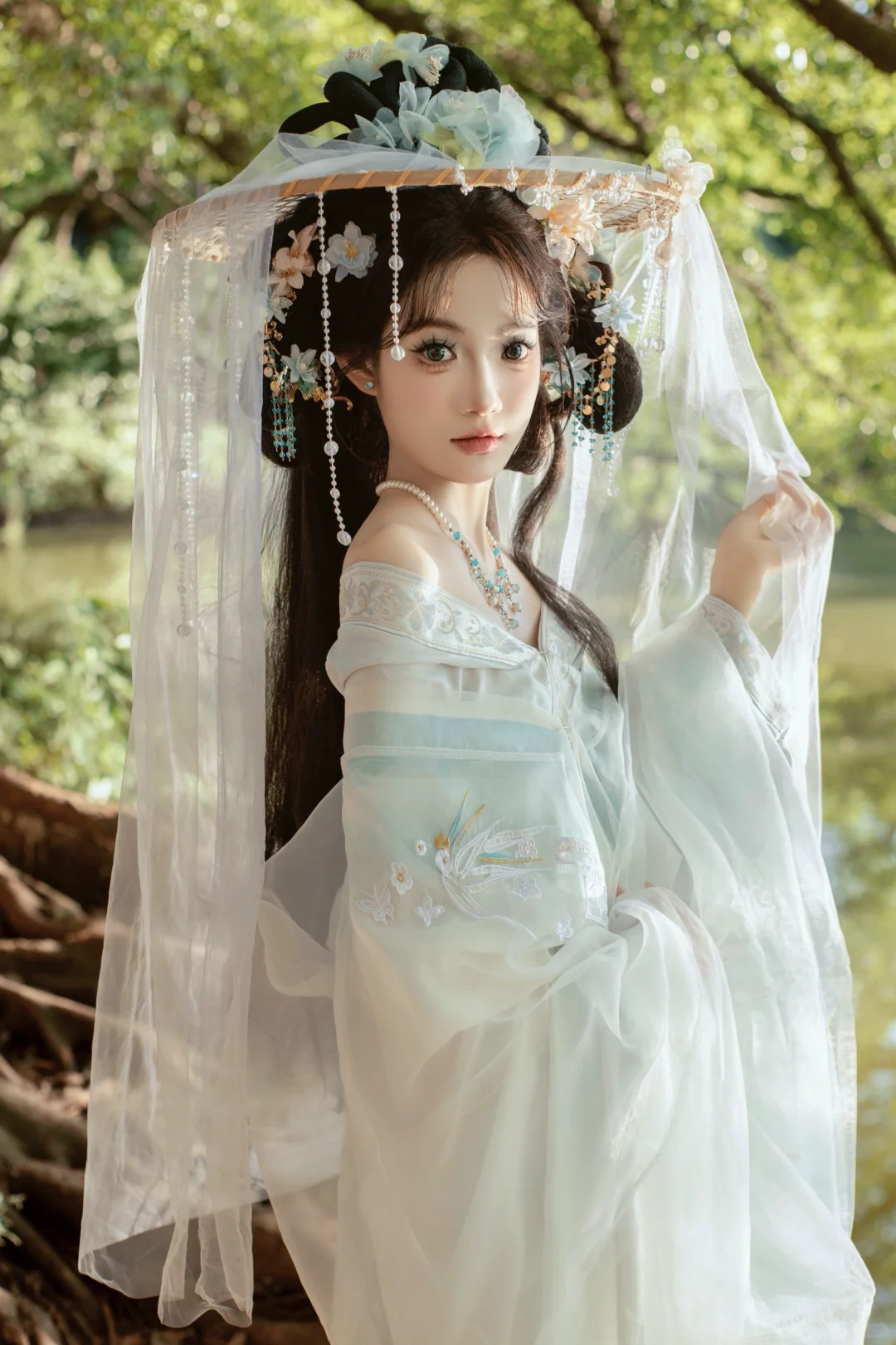 第一天做汉服写真模特就赚了一千