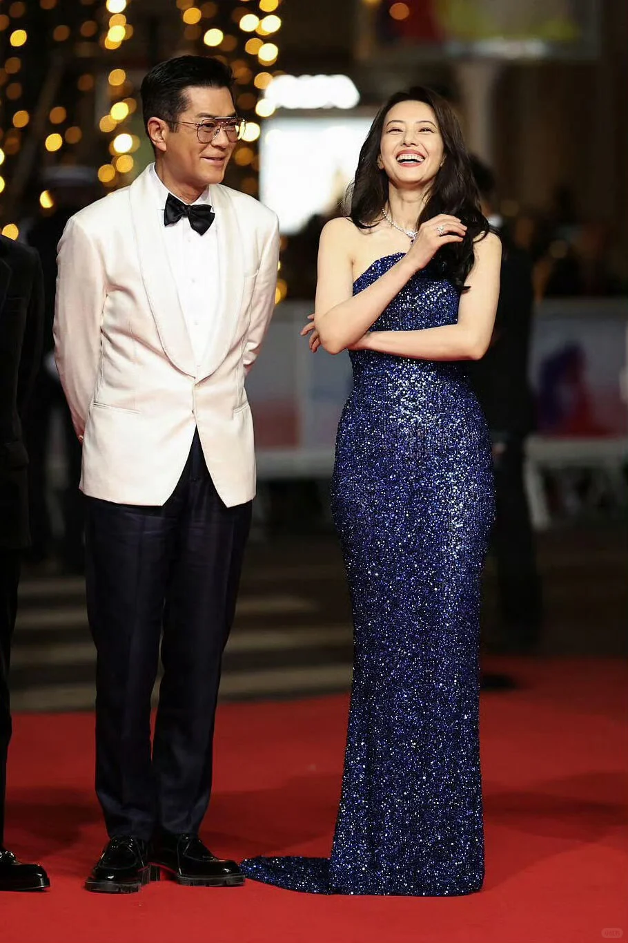 怎么会有这么美的女人！??