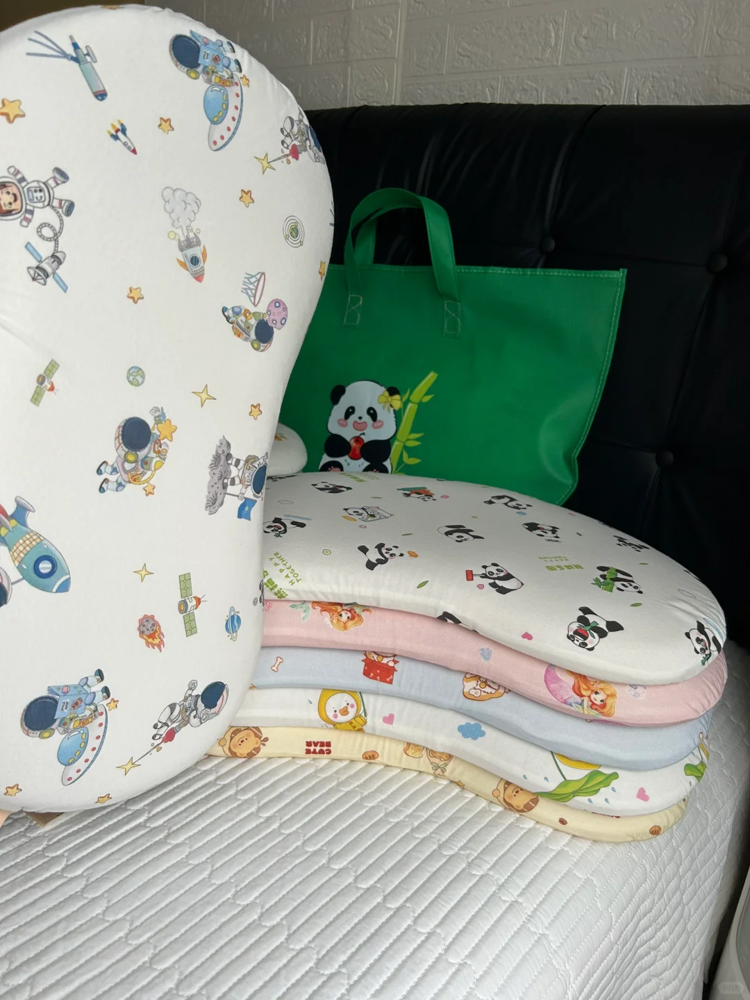 新品 】 急招??奶嘴同源硅胶枕体验官