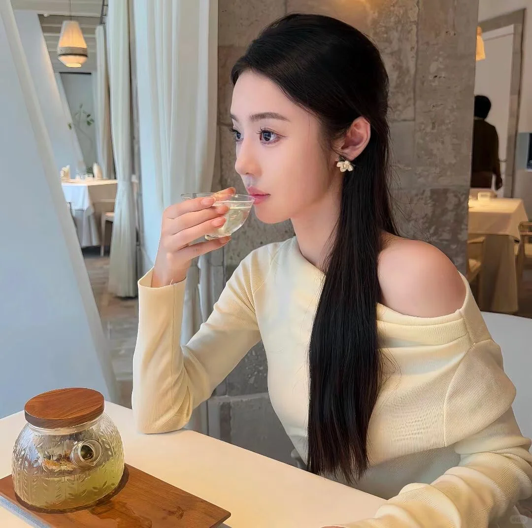 头像女生ins高级质感干净