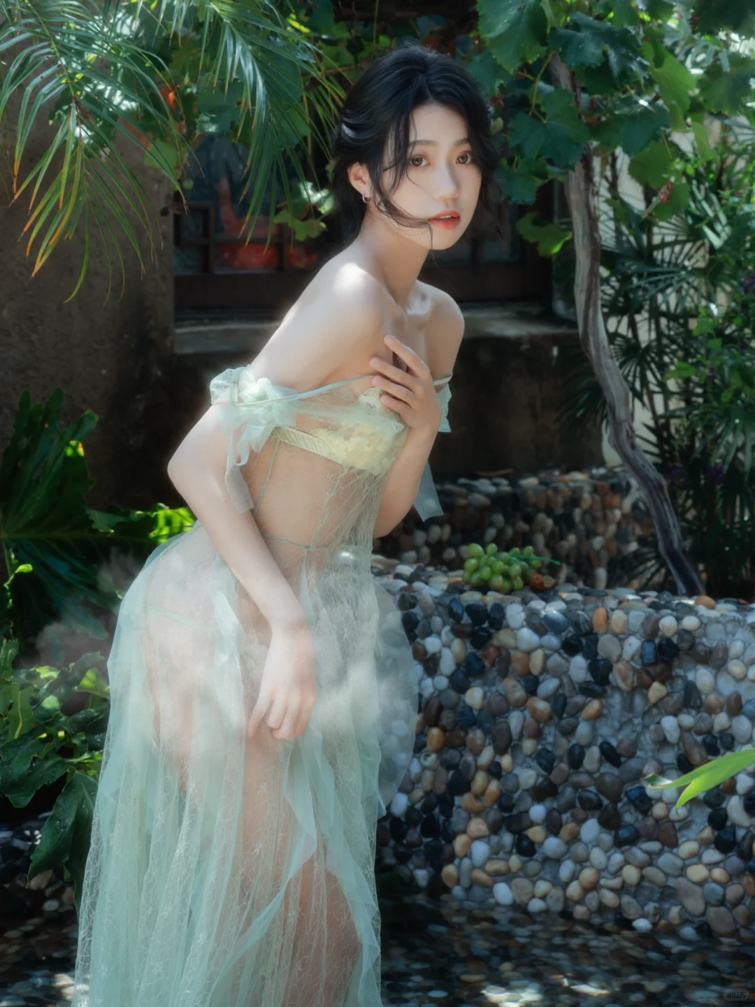 夏天就应该泡在泳池里玩水?