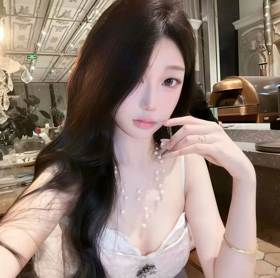 头像女生ins高级质感干净