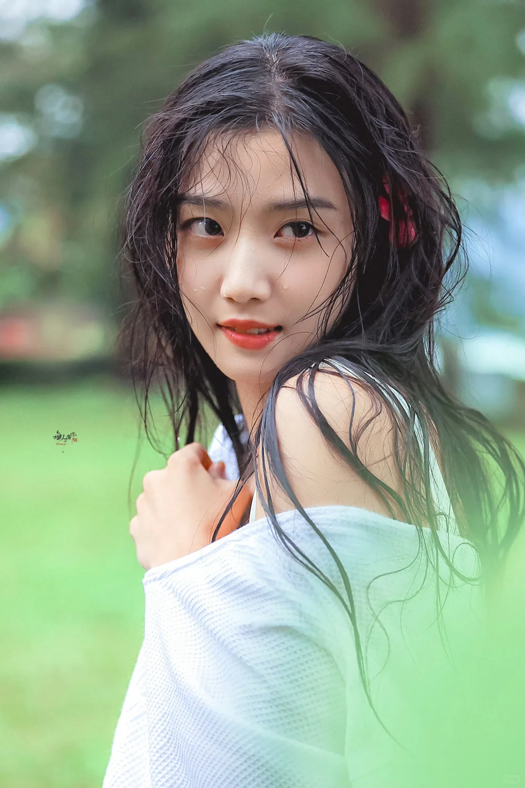 卢昱晓夏日纯欲风,甜妹天花板!
