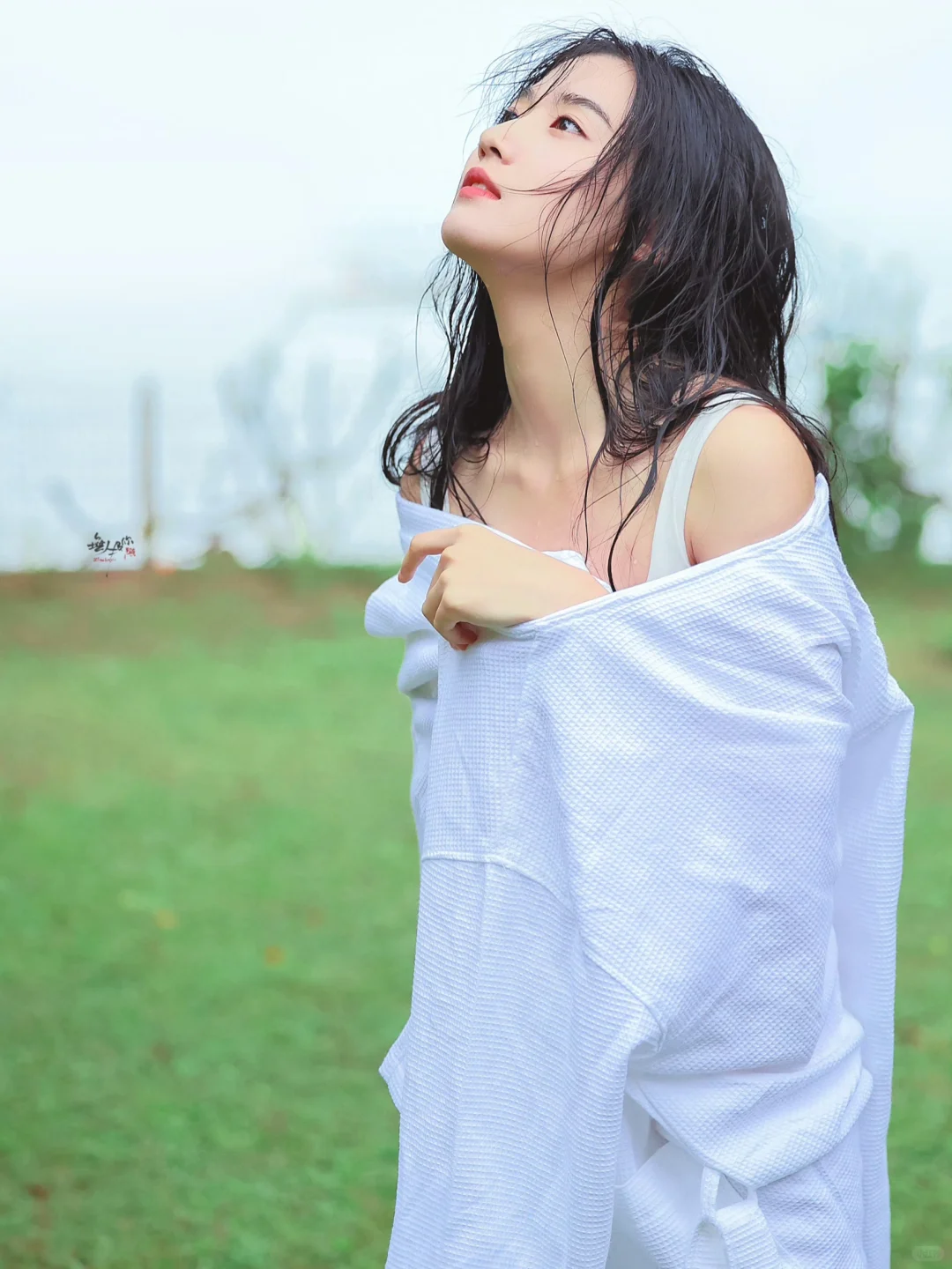 卢昱晓夏日纯欲风,甜妹天花板!