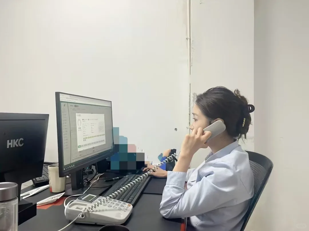 我姐是负责银行网申的,她说实习经历最好别