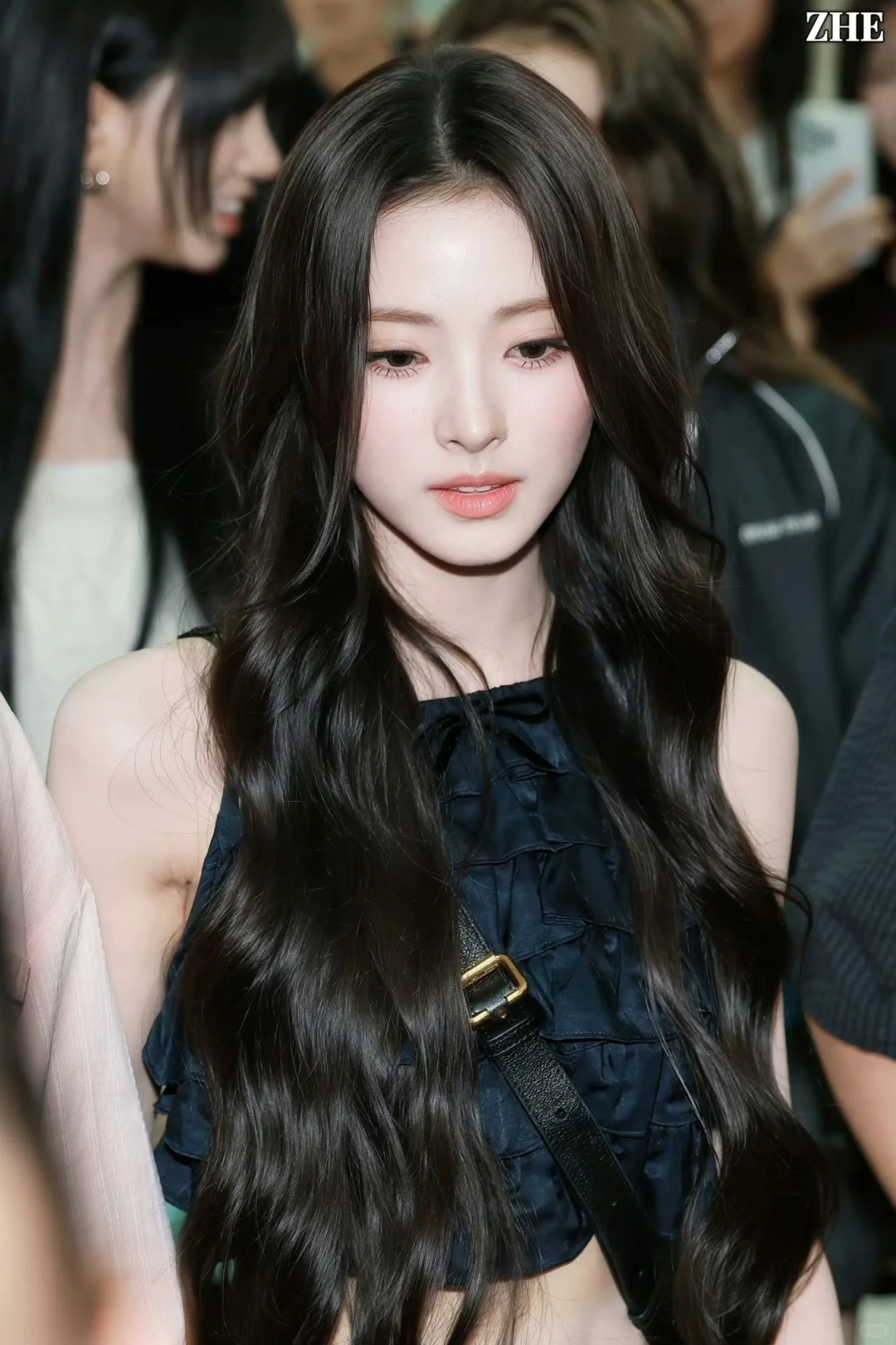 女神又美翻机场了