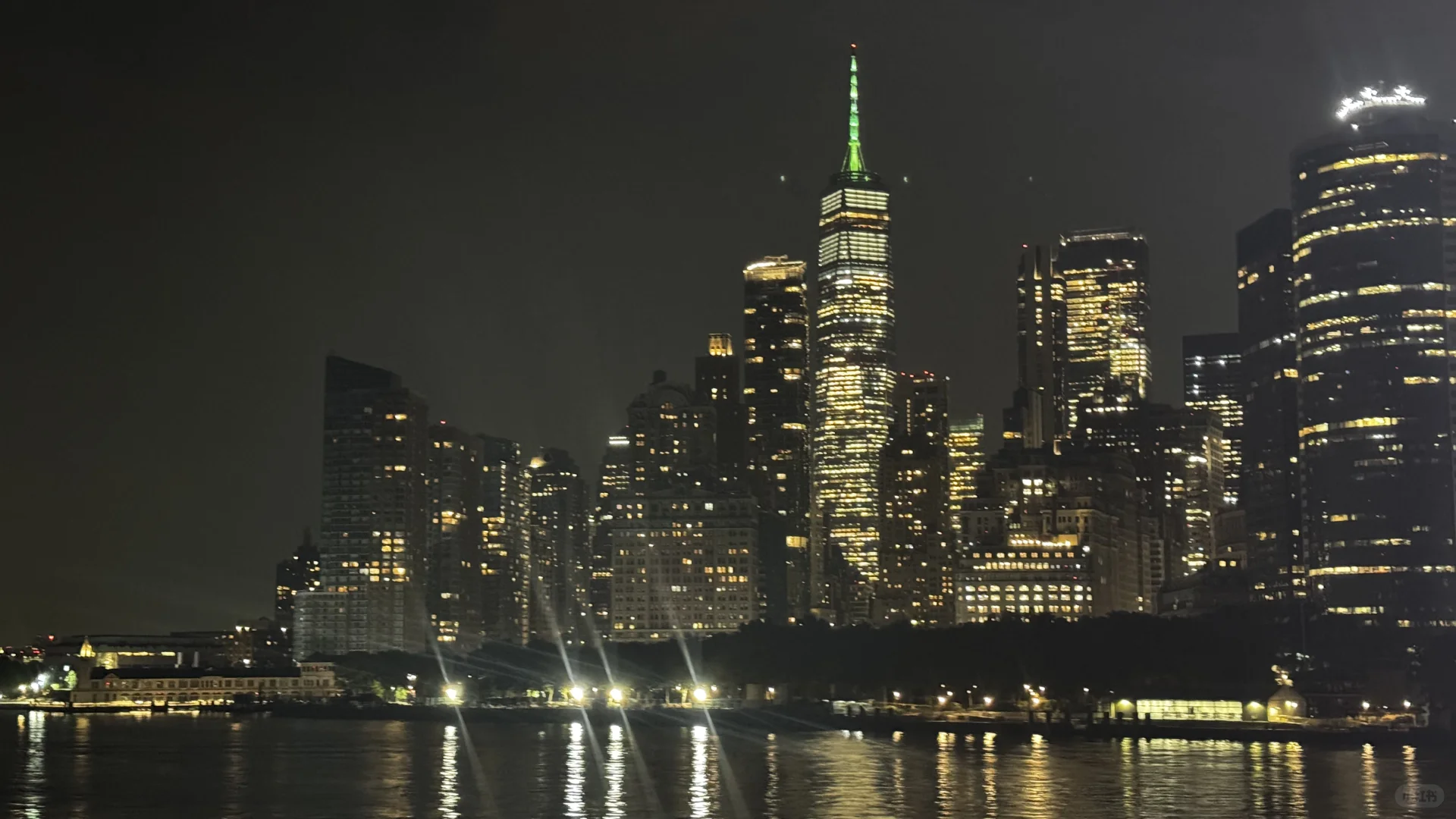 NYC｜总要看一下自由女神像夜景?