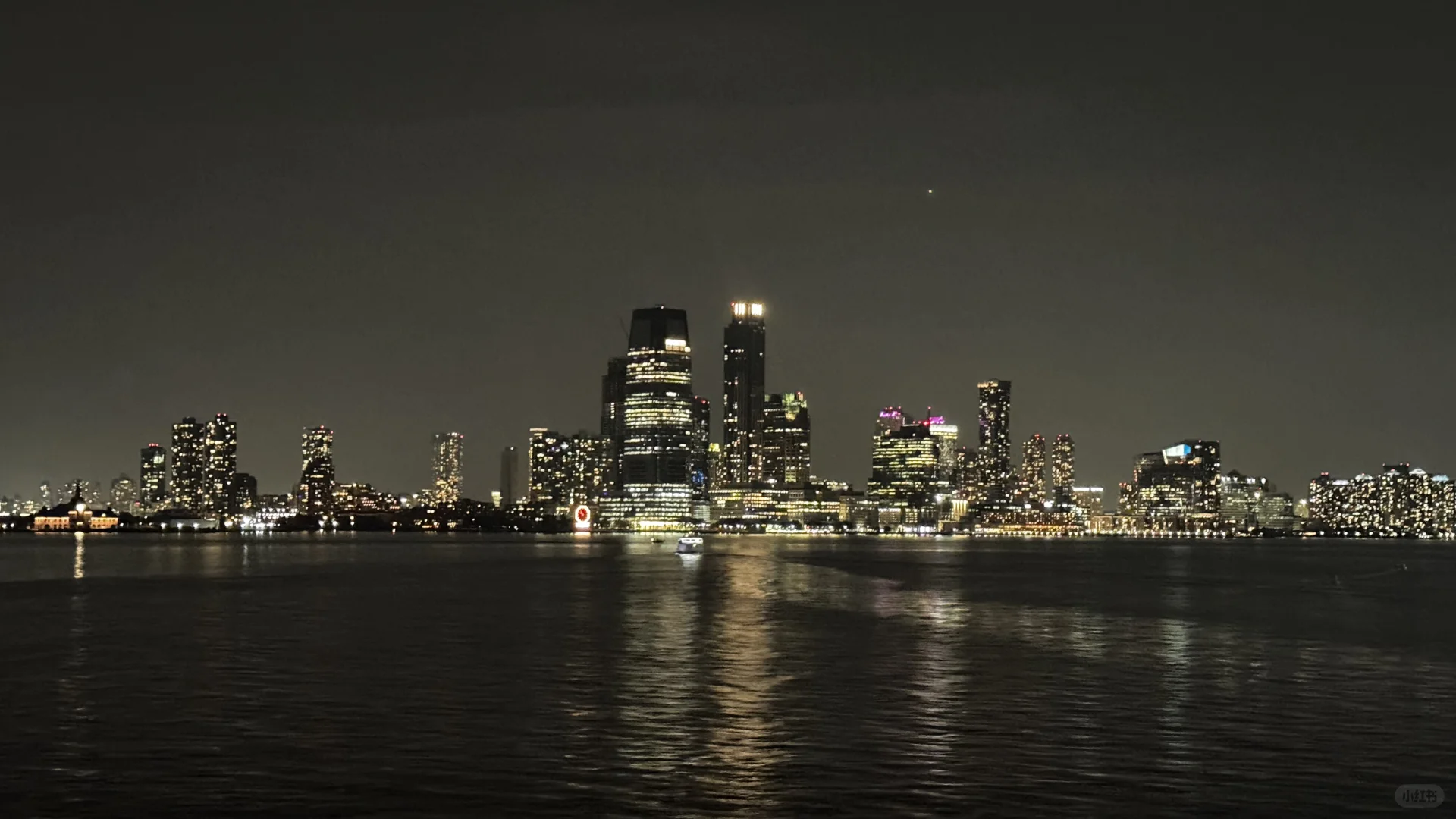 NYC｜总要看一下自由女神像夜景?