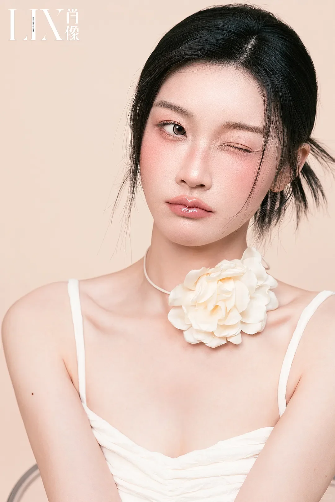 轻氧少女感拉满！纯欲系写真真的太好拍了！