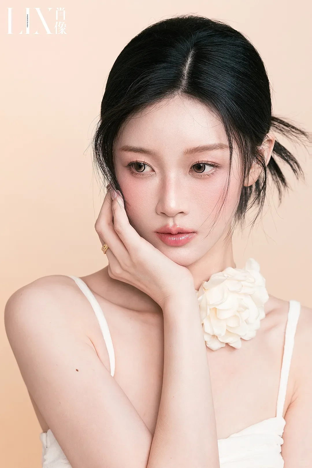 轻氧少女感拉满！纯欲系写真真的太好拍了！