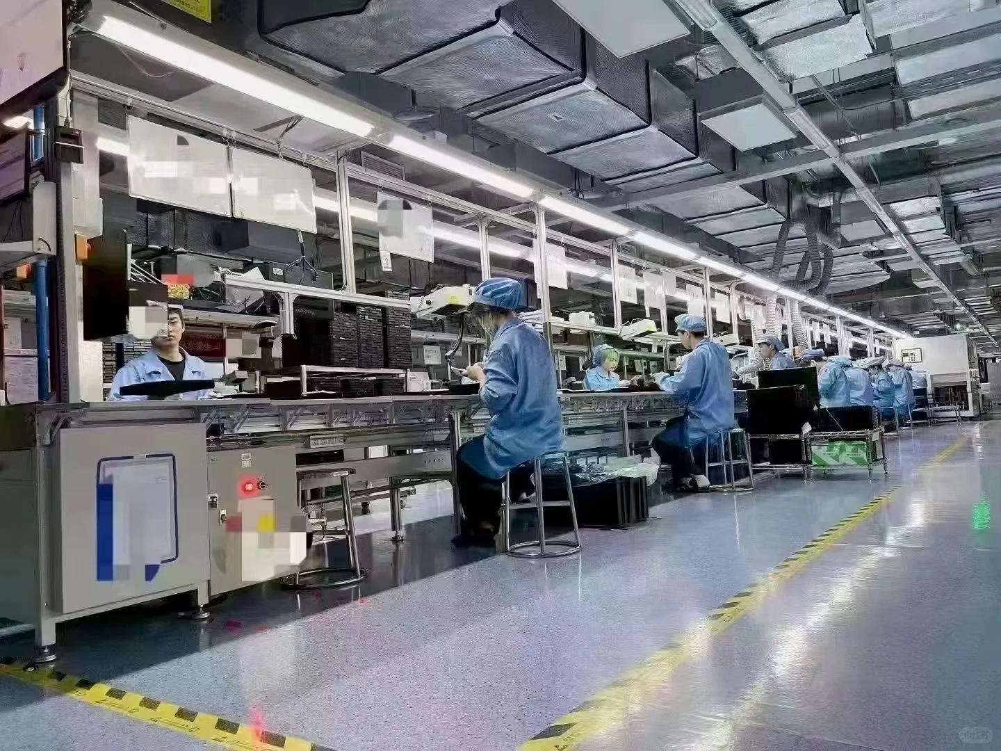 青春梦想起航包吃住进厂工作轻松赚钱