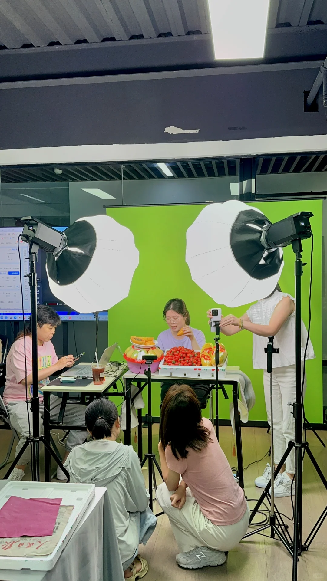今日主播 | 我在失业技能培训班卖水果