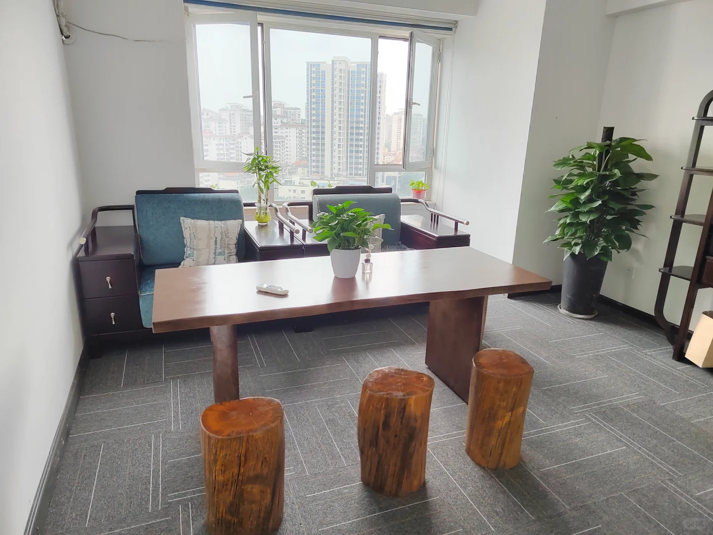 四川铭霄企业管理公司招聘了🤗🤗