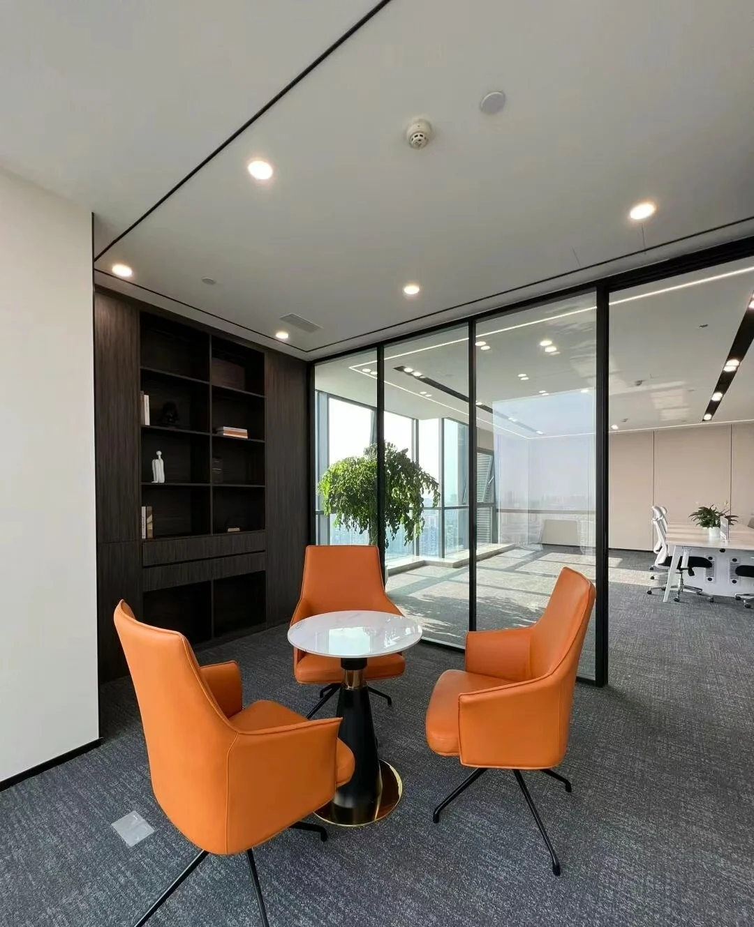 新公司大量高薪招聘！