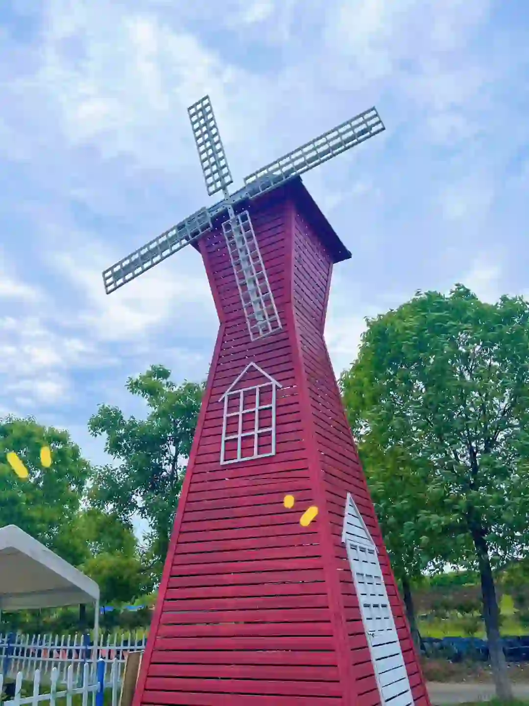 有谁还在找工作呀