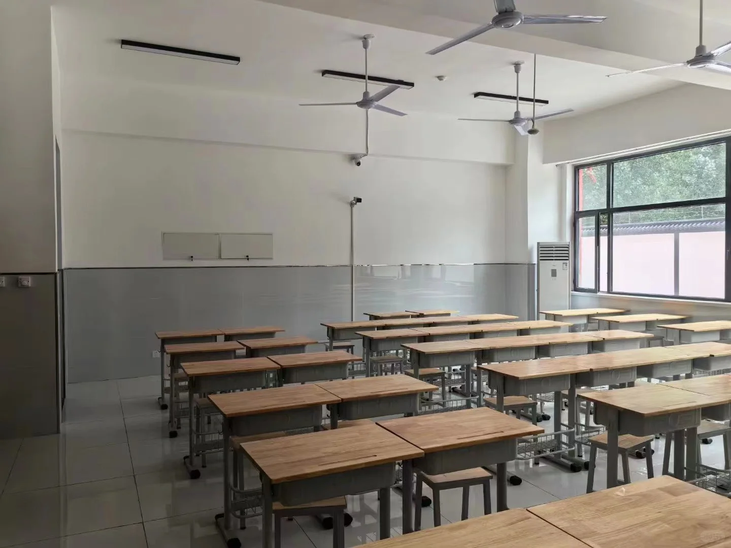 招聘招聘招聘教师啦～