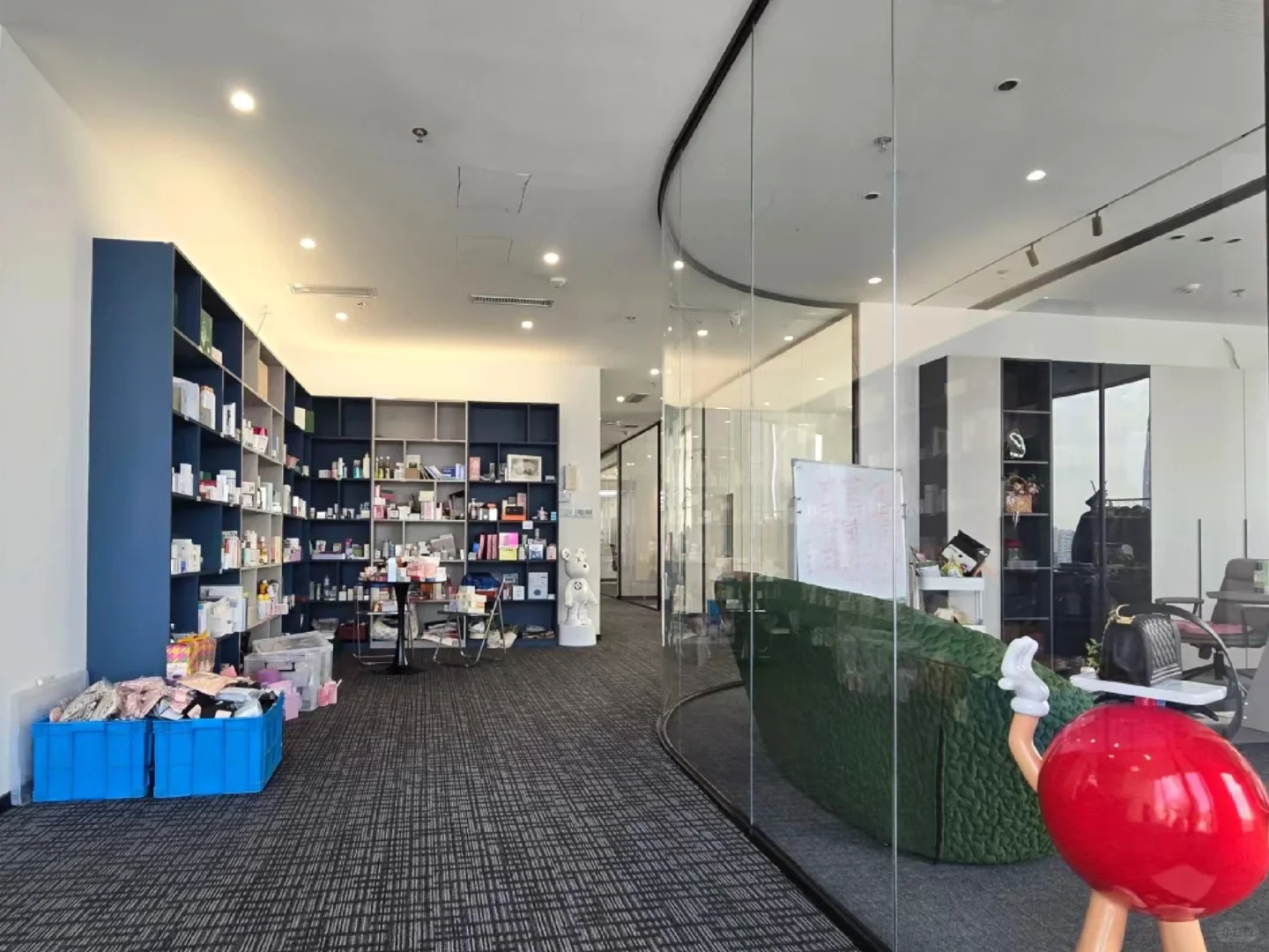 美女电商公司聘手机📱打字客服