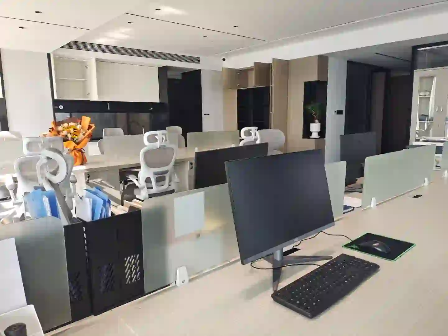 宁波公司招聘啦! ! ! ! ! !急急急