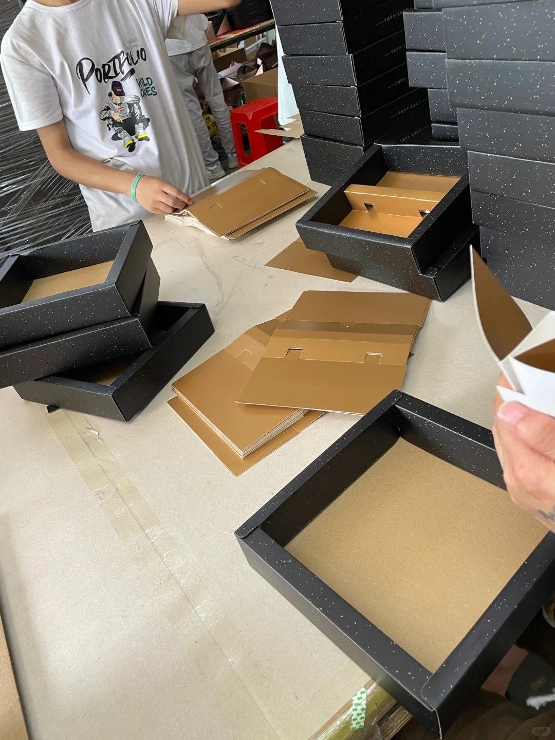 大量招聘暑假工 工作简单轻松 包吃包住